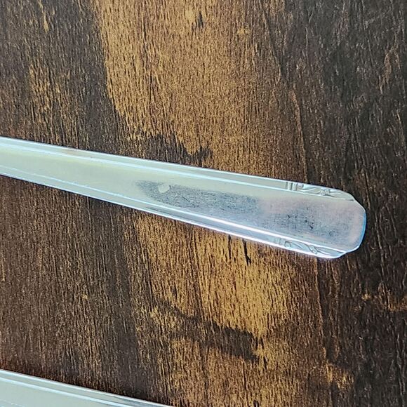 Oneida ELAINE Salad Fork Set 4 Flatware Silverware Silver Plate Cutlery Vintage - Picture 6 of 7